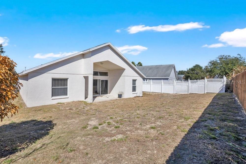 Image 26 of 36 For 348 Sir Phillips Drive