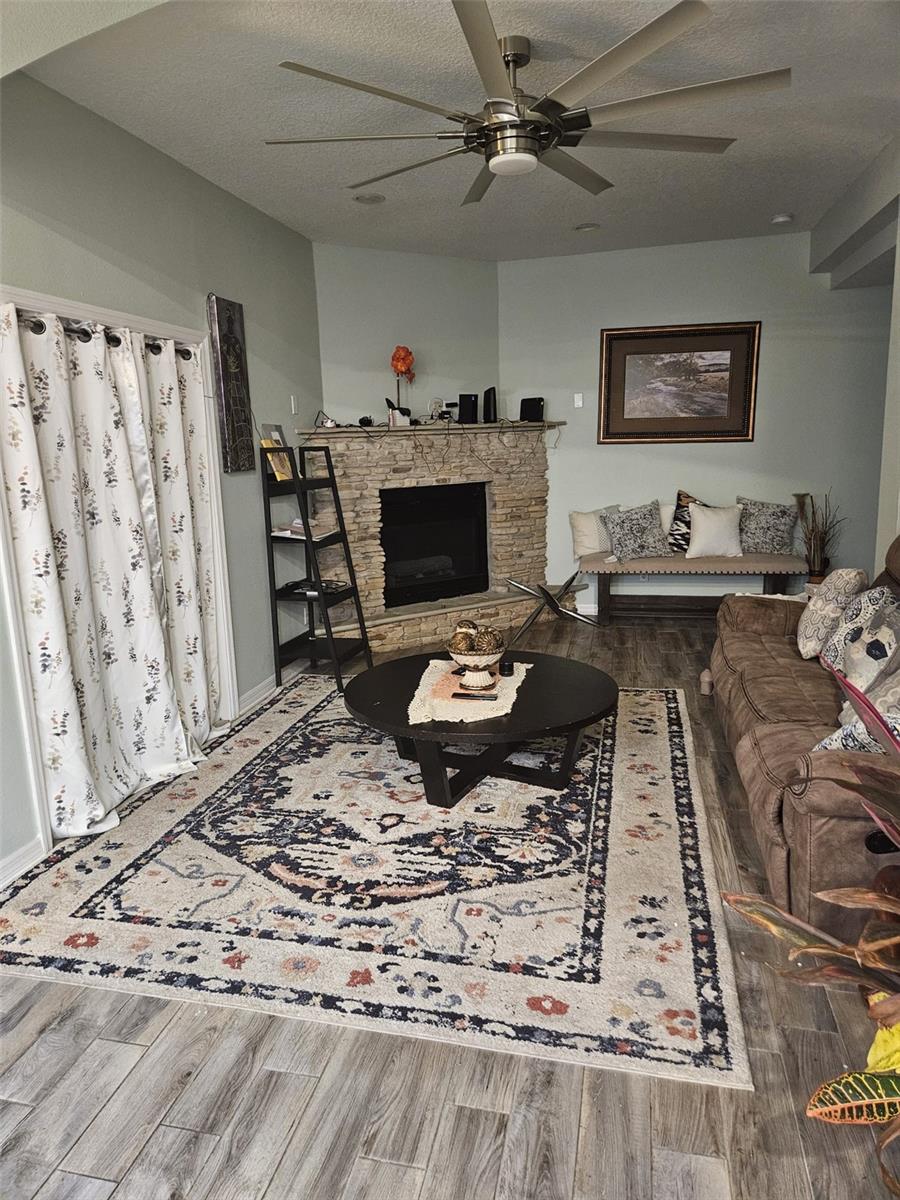 Image 13 of 46 For 10312 Carlson Circle