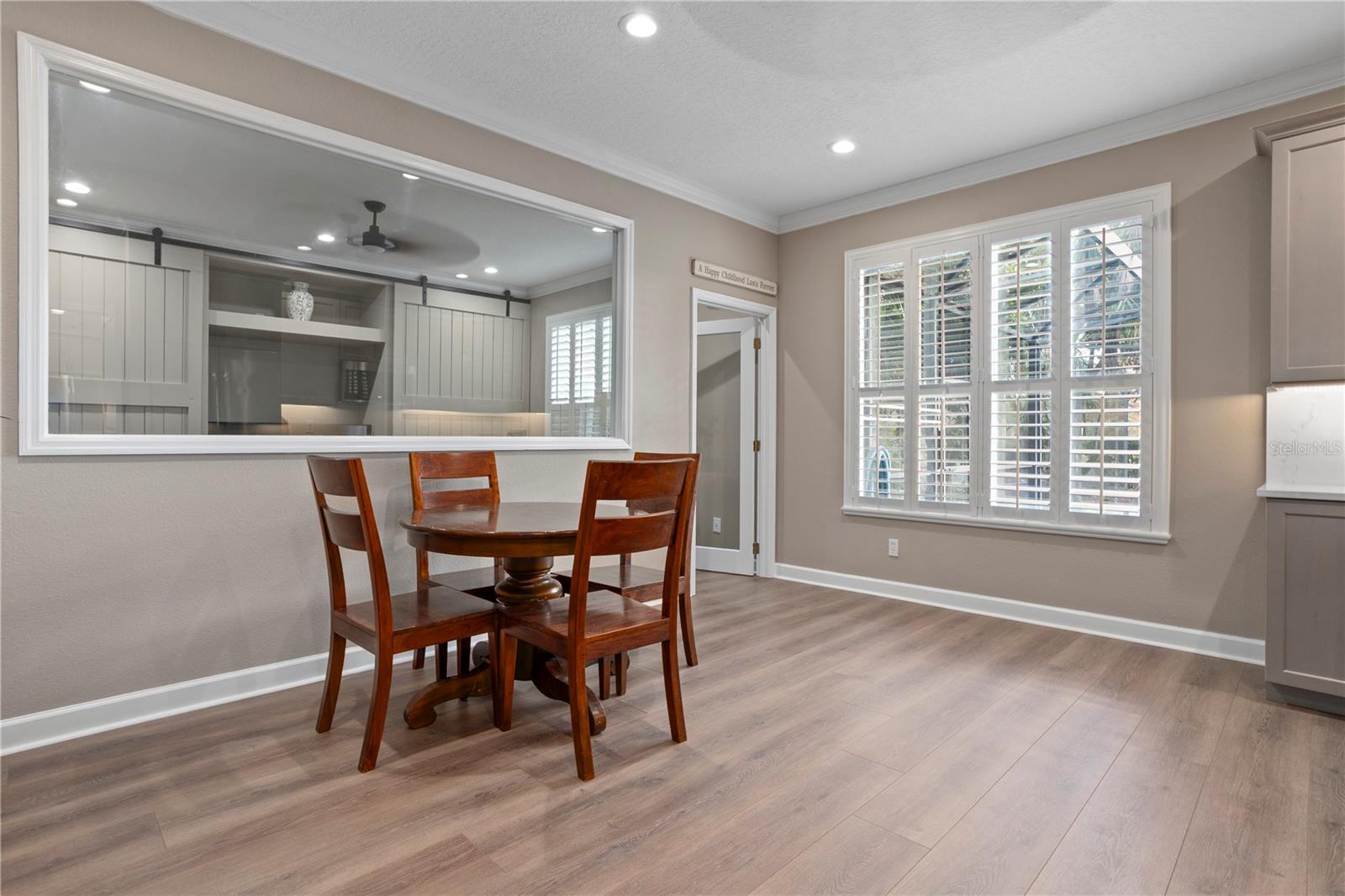 Image 25 of 30 For 2267 Foliage Oak Terrace