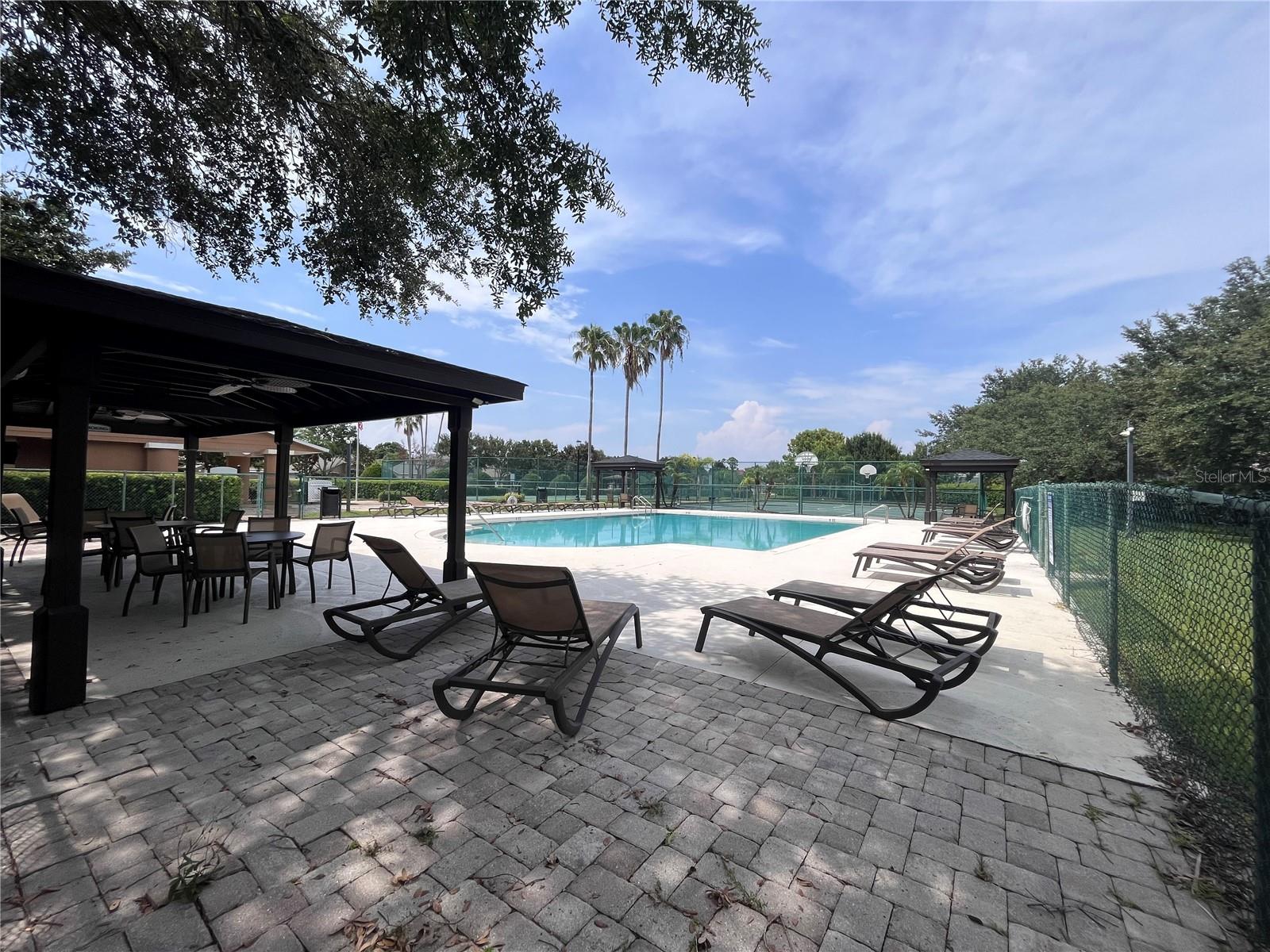 Image 17 of 49 For 488 Winding Hollow Avenue