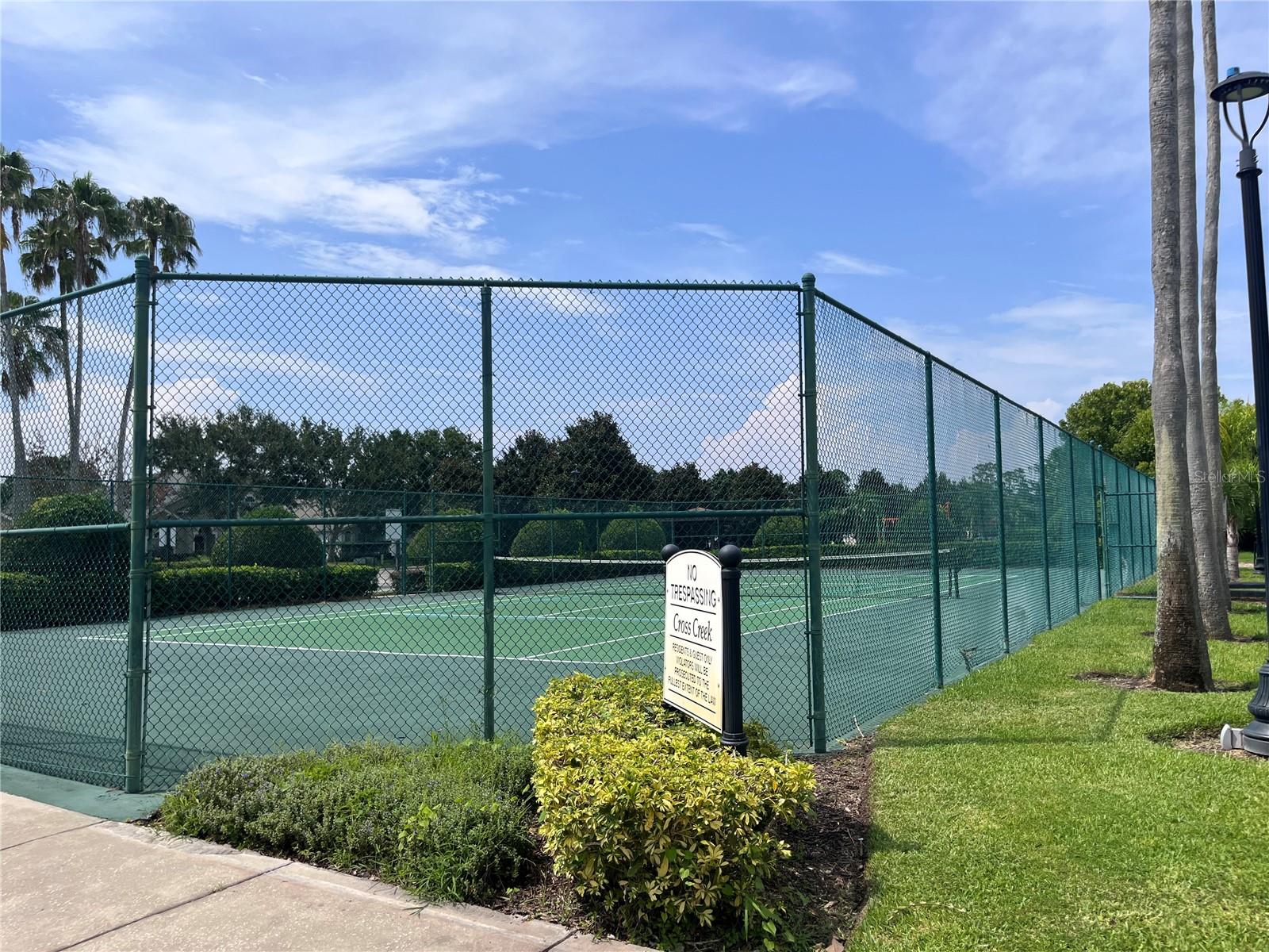 Image 20 of 49 For 488 Winding Hollow Avenue