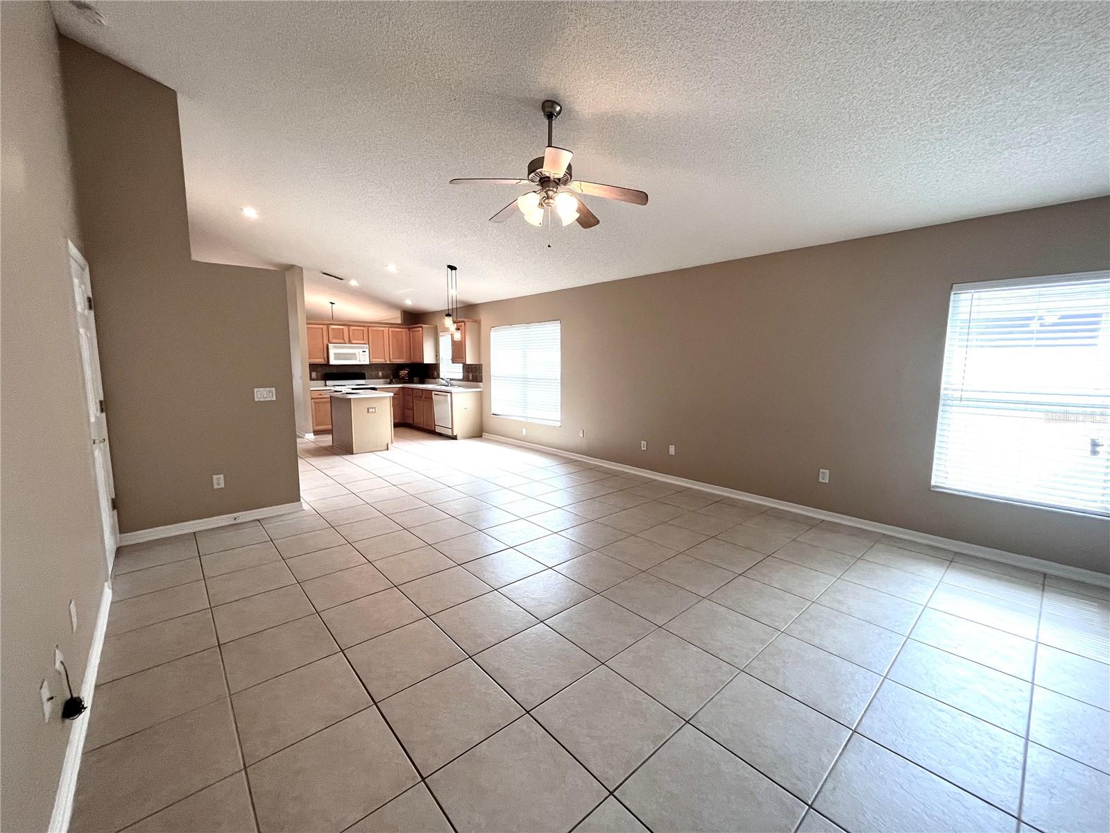 Image 32 of 49 For 488 Winding Hollow Avenue