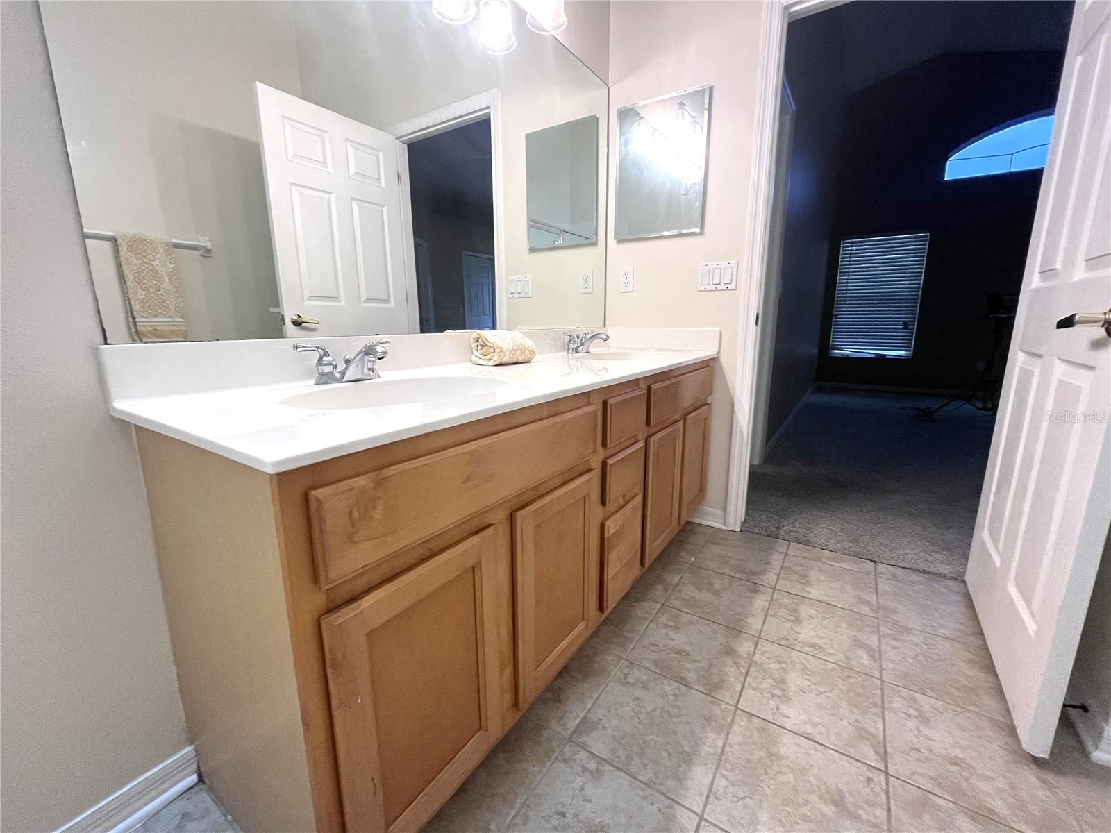 Image 44 of 49 For 488 Winding Hollow Avenue