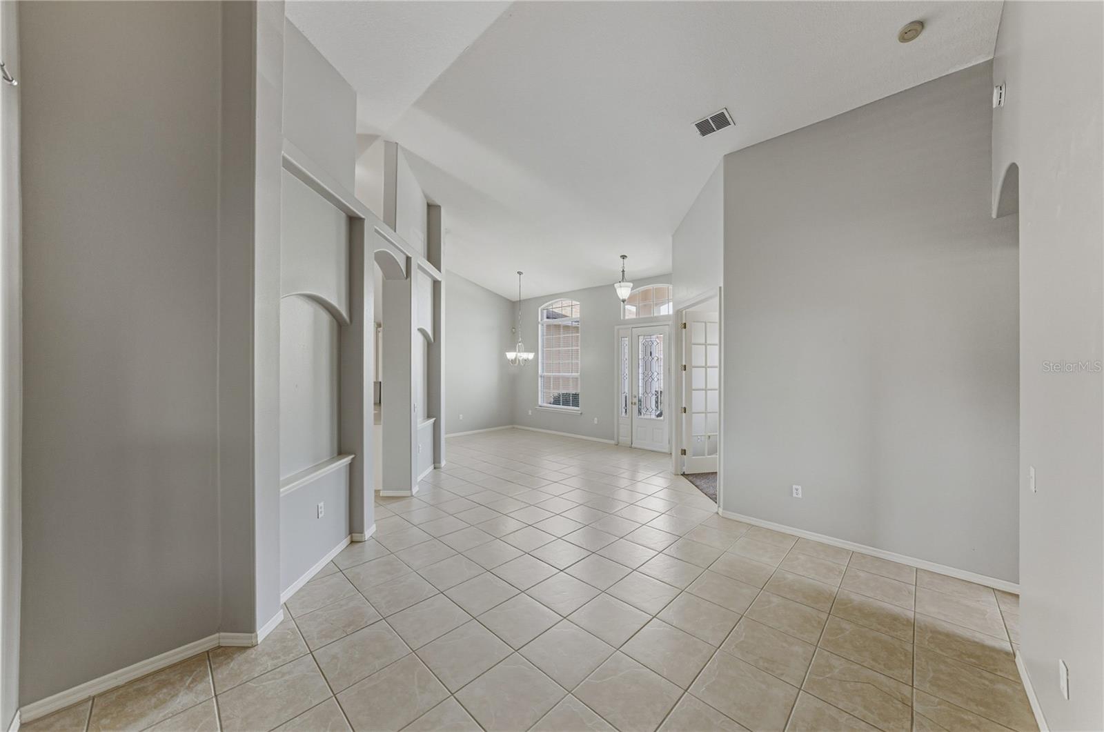 Image 19 of 51 For 5766 High Ridge Loop