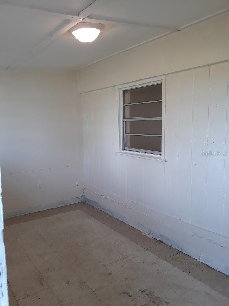 Image 7 of 7 For 414 1-2 Miami Street B