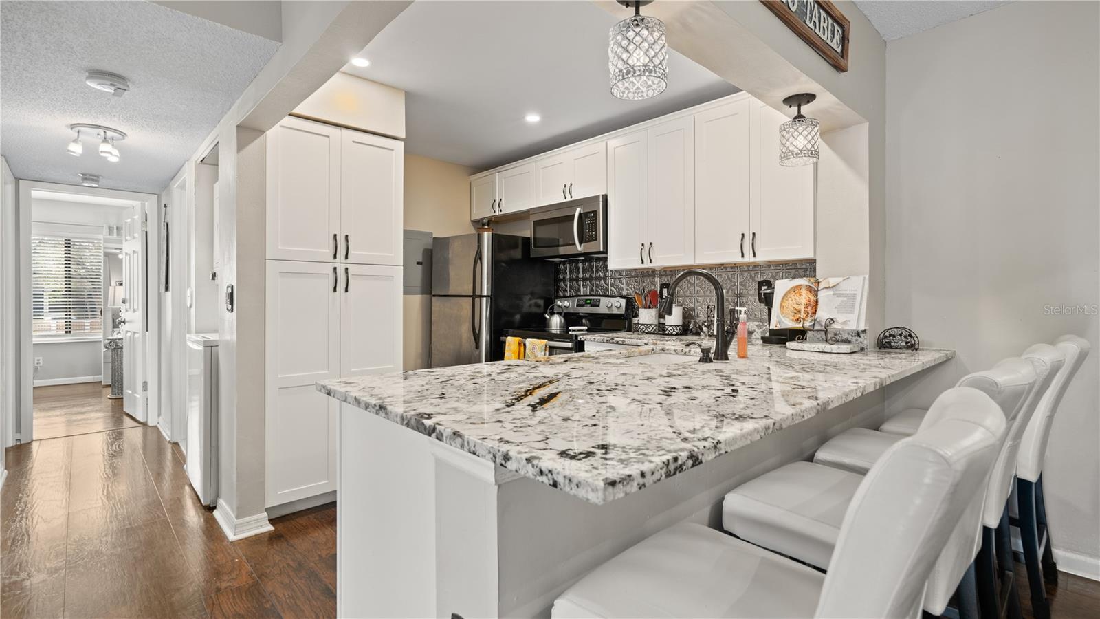 Image 26 of 38 For 8203 Sun Spring Circle 12