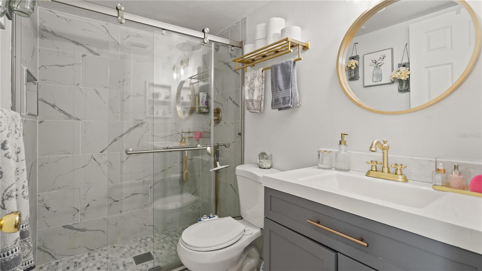 Image 7 of 38 For 8203 Sun Spring Circle 12