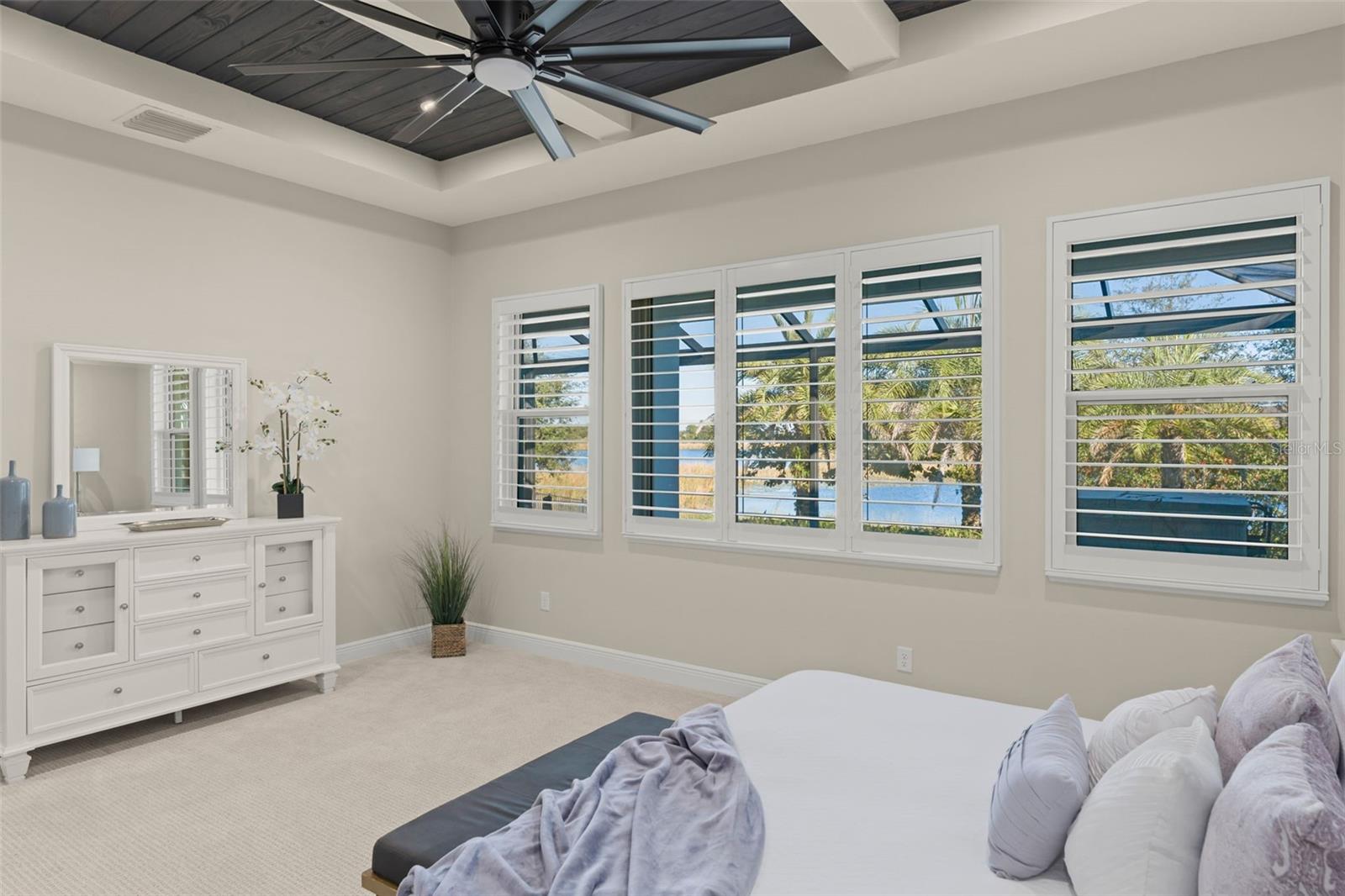 Image 21 of 55 For 15594 Shorebird Lane