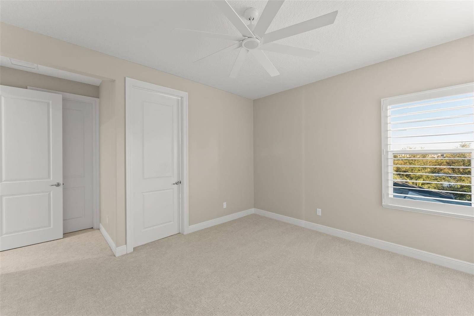 Image 37 of 55 For 15594 Shorebird Lane