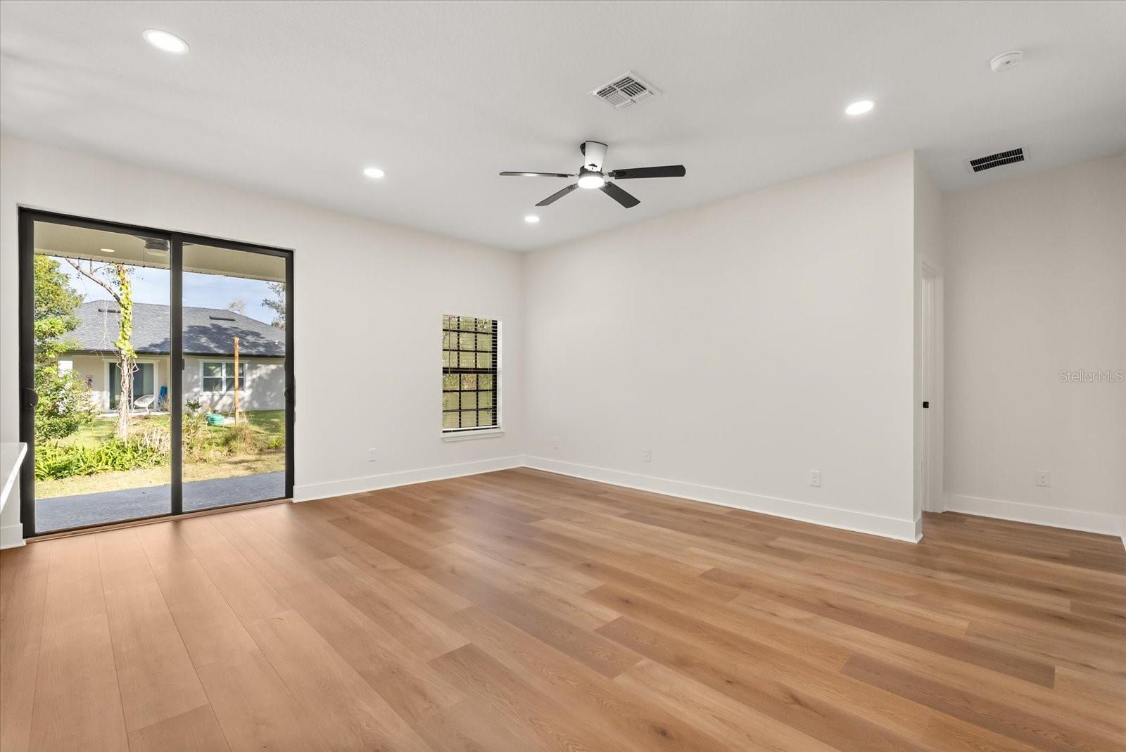 Image 13 of 33 For 24 Plantation Road