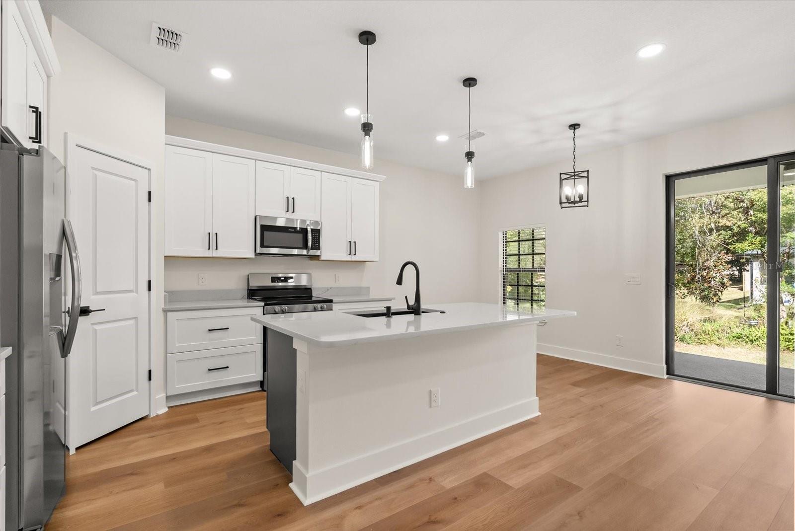 Image 7 of 33 For 24 Plantation Road