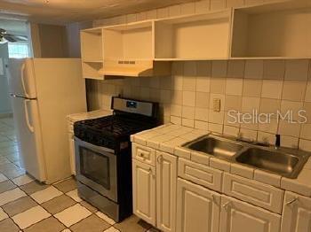 Image 6 of 10 For 113 Grove Street 2