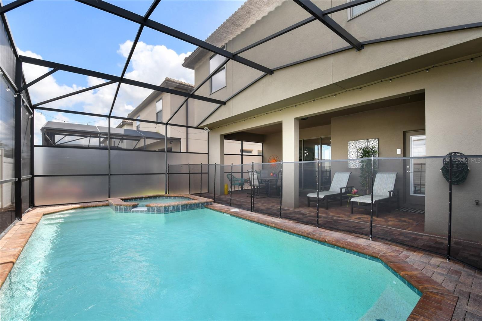 Image 41 of 66 For 8869 Rhodes Street