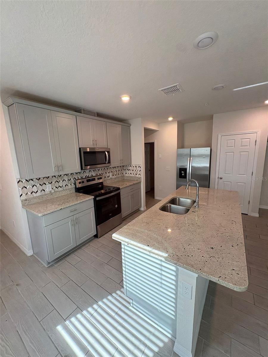 Image 2 of 16 For 2065 Milkweed Street