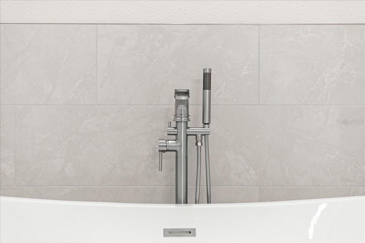 Image 41 of 57 For 7960 121 Terrace