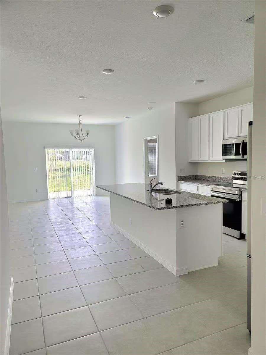 Image 11 of 21 For 1022 Alabaster Way