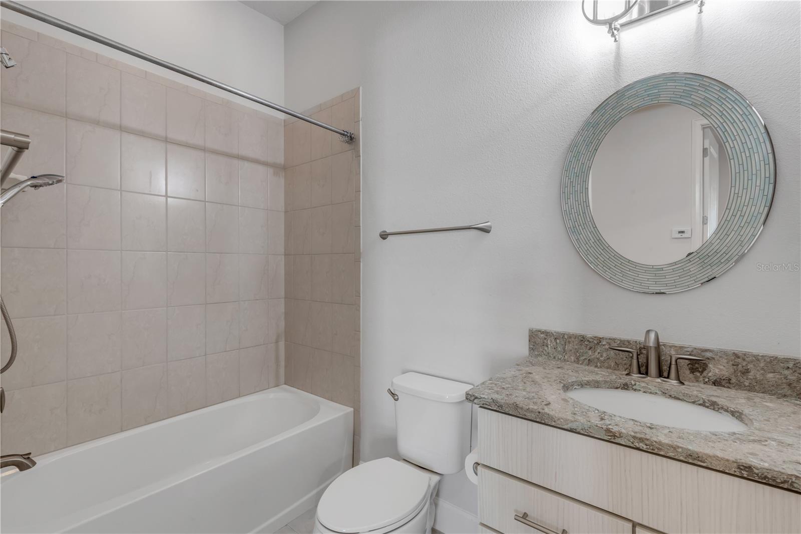 Image 20 of 34 For 844 Pinewood Drive