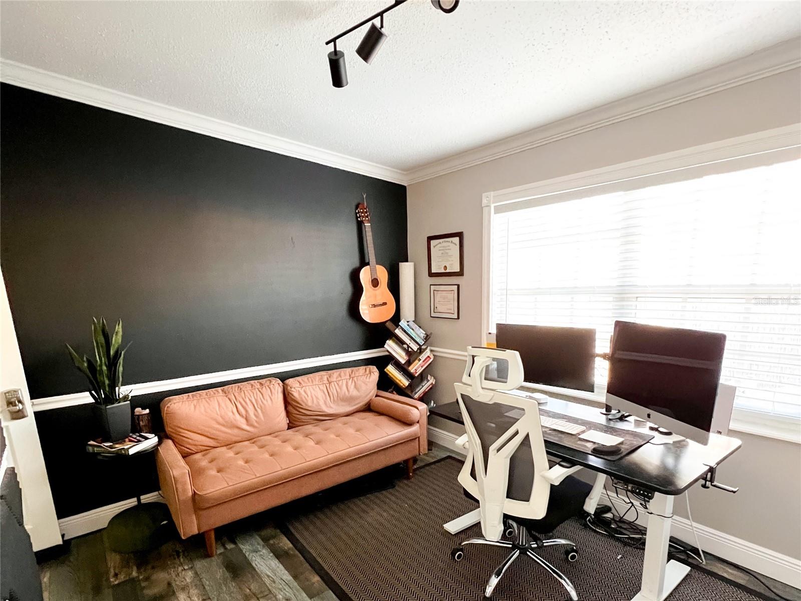 Image 20 of 28 For 7804 Jamaica Street