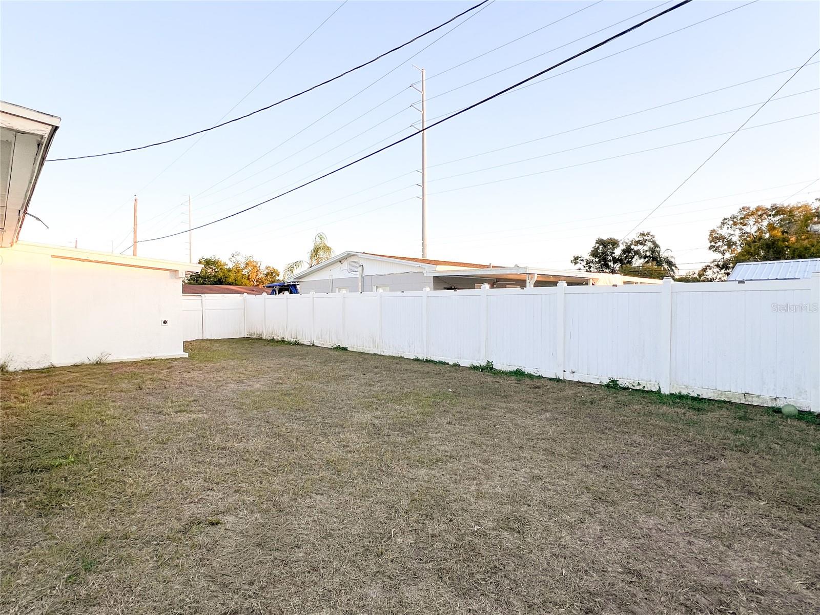 Image 22 of 28 For 7804 Jamaica Street