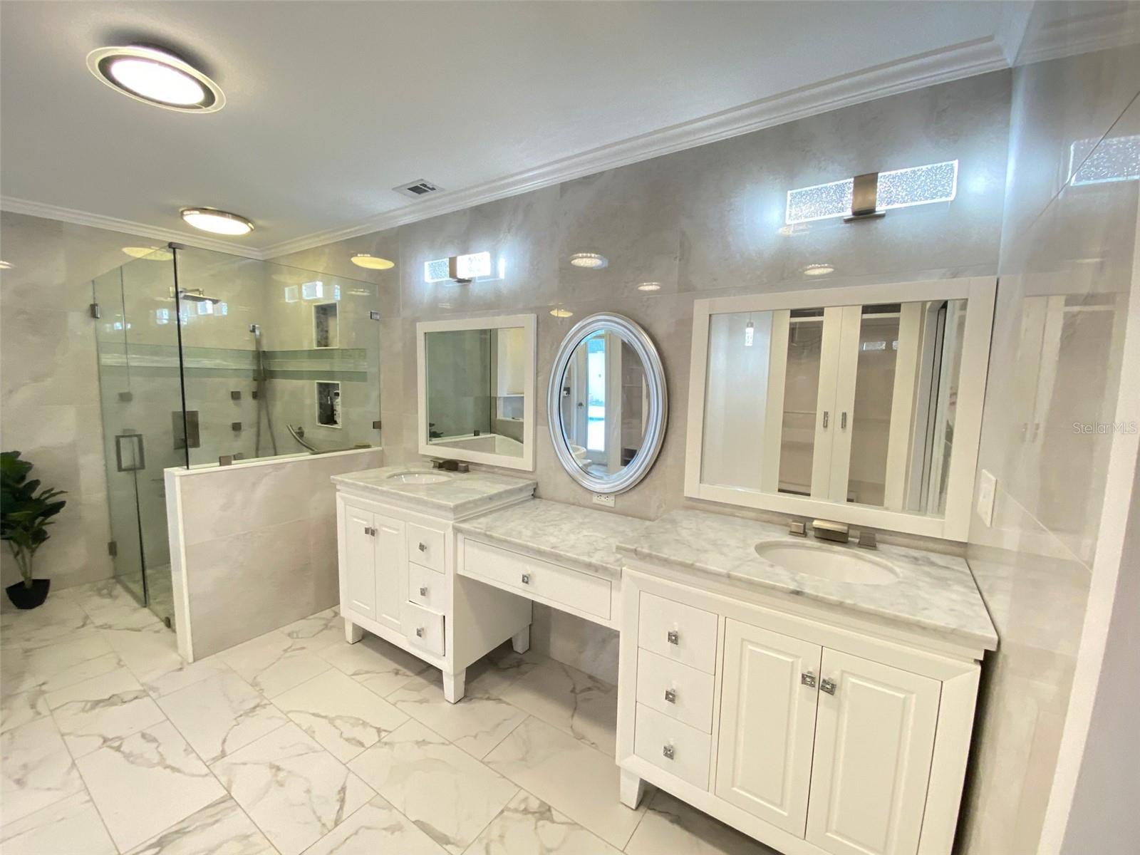 Image 23 of 48 For 4955 Southfork Ranch Drive