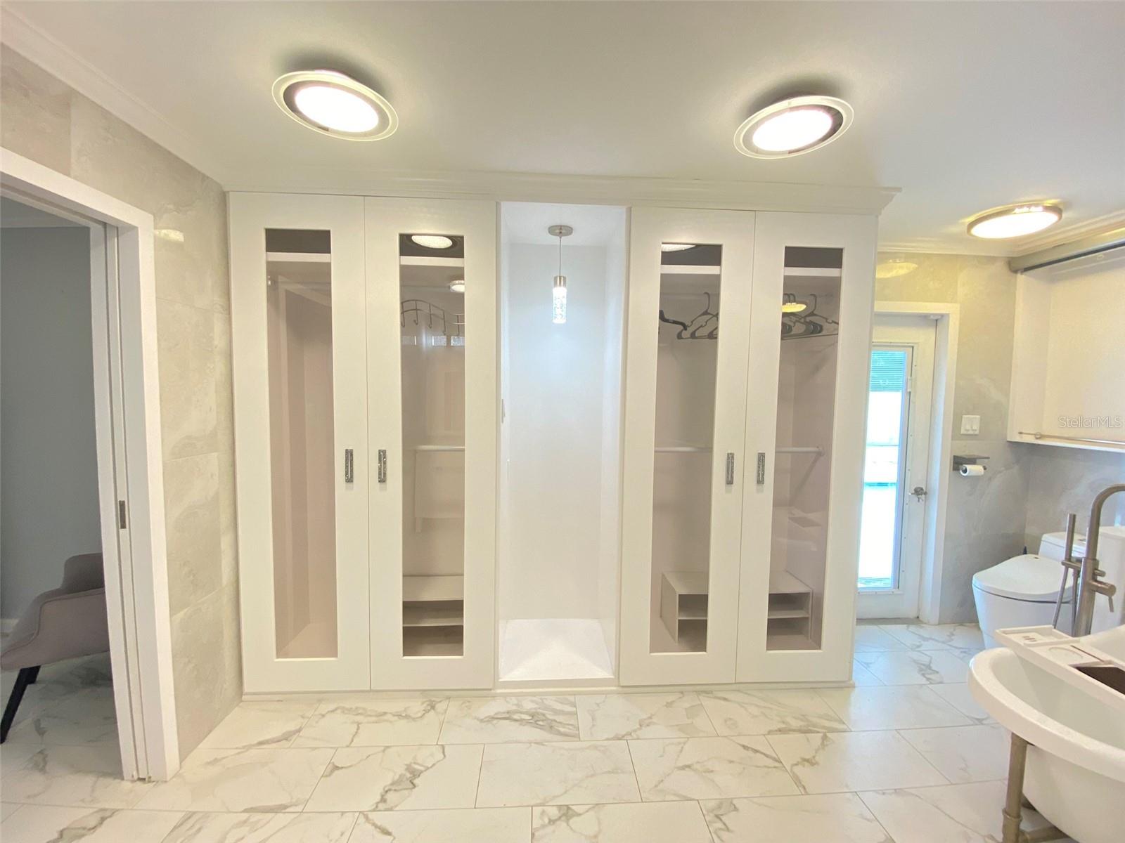 Image 26 of 48 For 4955 Southfork Ranch Drive