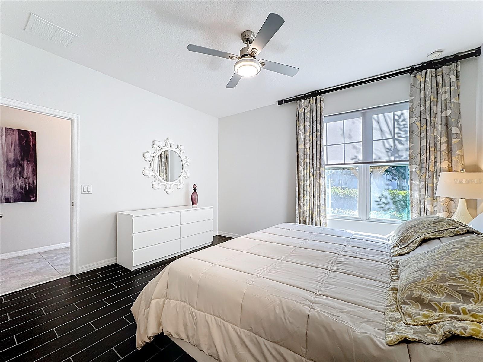 Image 18 of 35 For 11209 Grander Drive