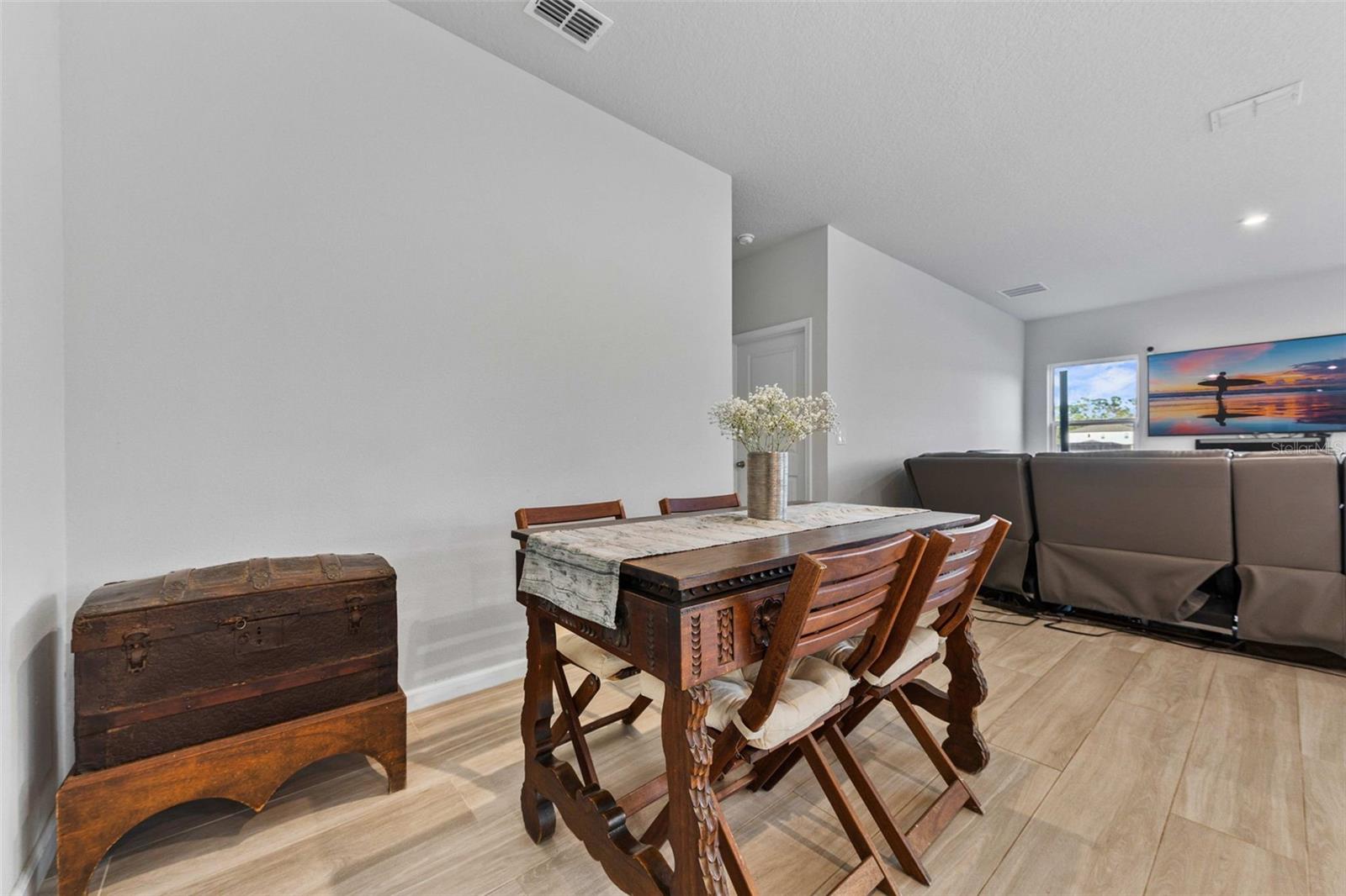 Image 12 of 33 For 194 Eagle Harbor Way