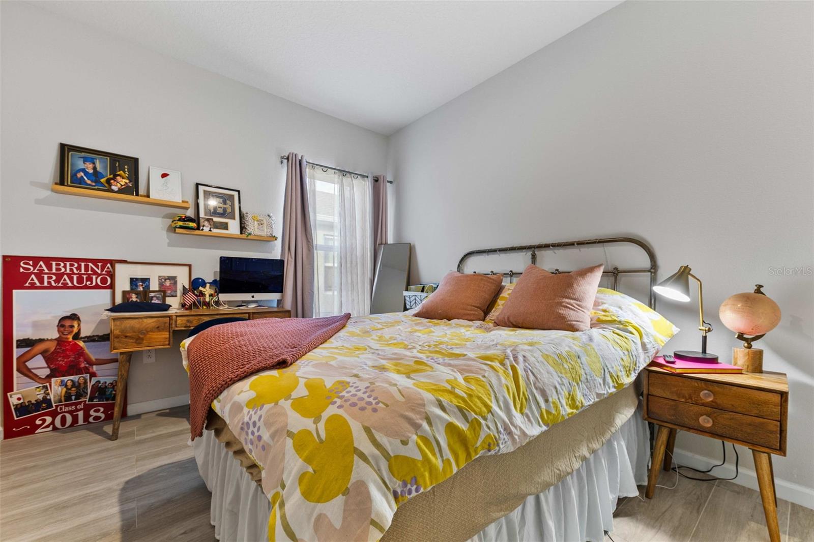 Image 14 of 33 For 194 Eagle Harbor Way