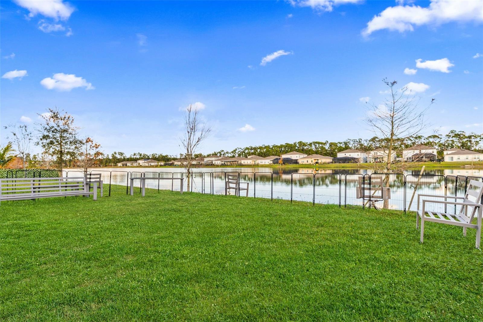 Image 26 of 33 For 194 Eagle Harbor Way