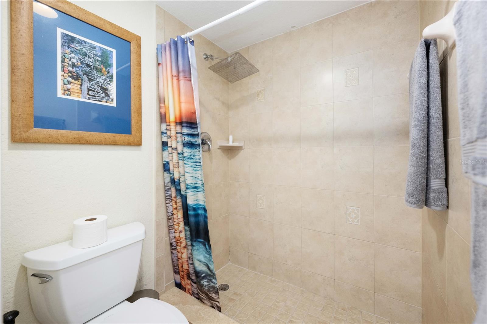 Image 6 of 6 For 445 Hamden Drive 204