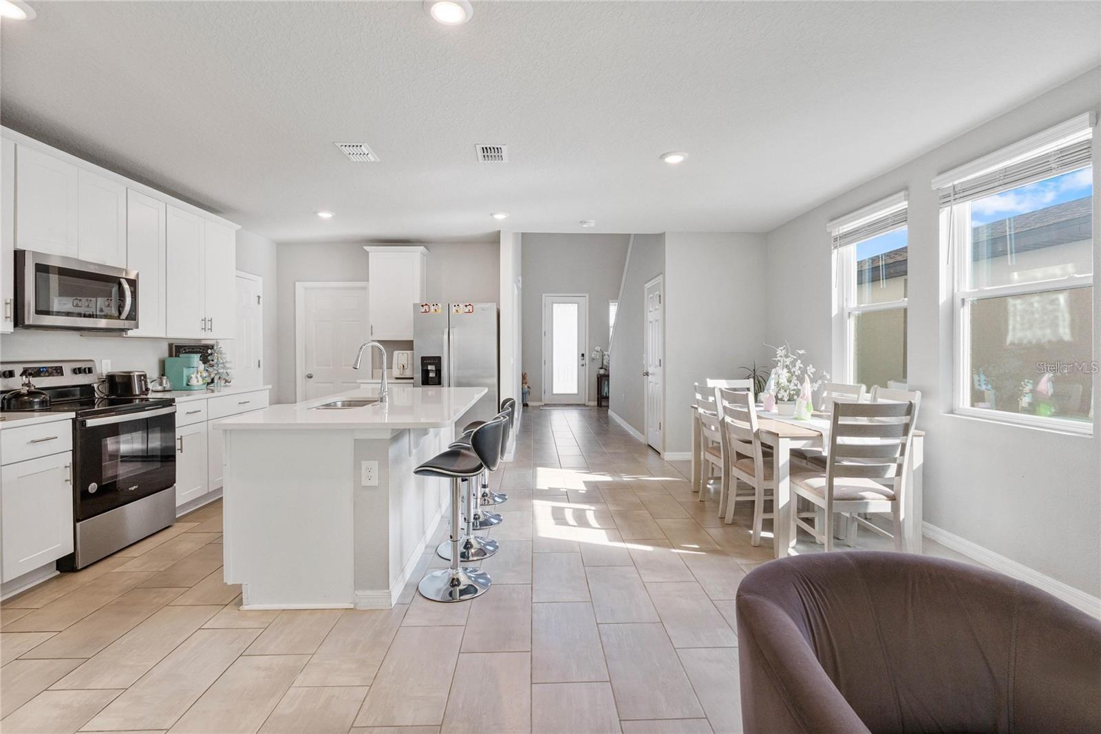 Image 3 of 23 For 17411 Million Lakes Court