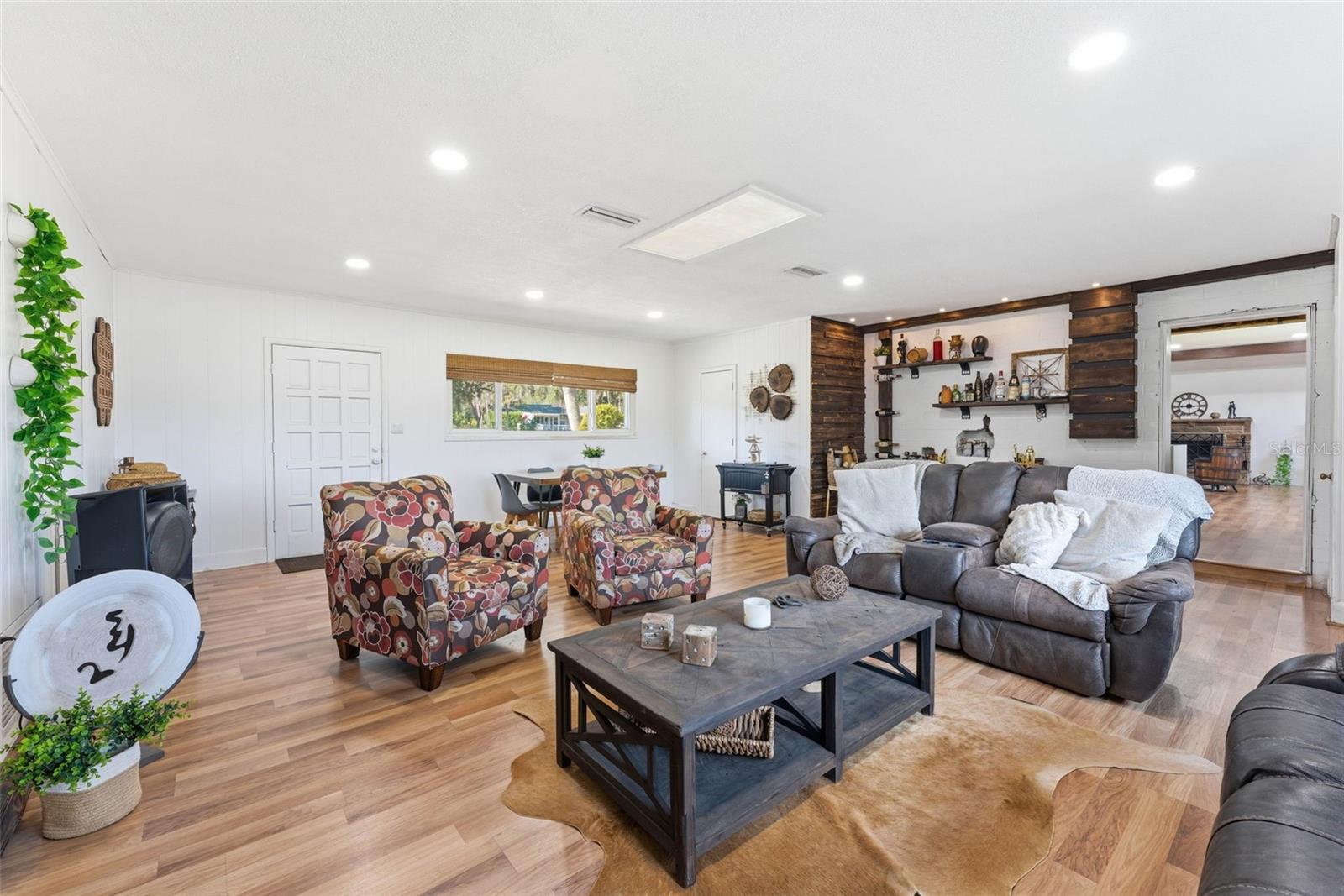 Image 16 of 60 For 26310 Fishermans Road