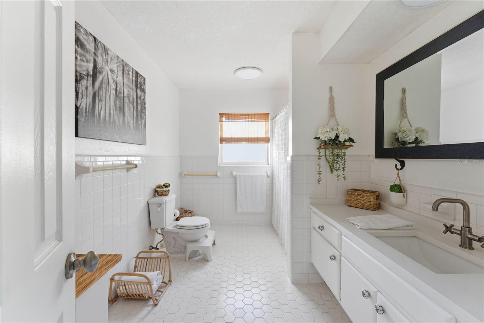 Image 37 of 60 For 26310 Fishermans Road