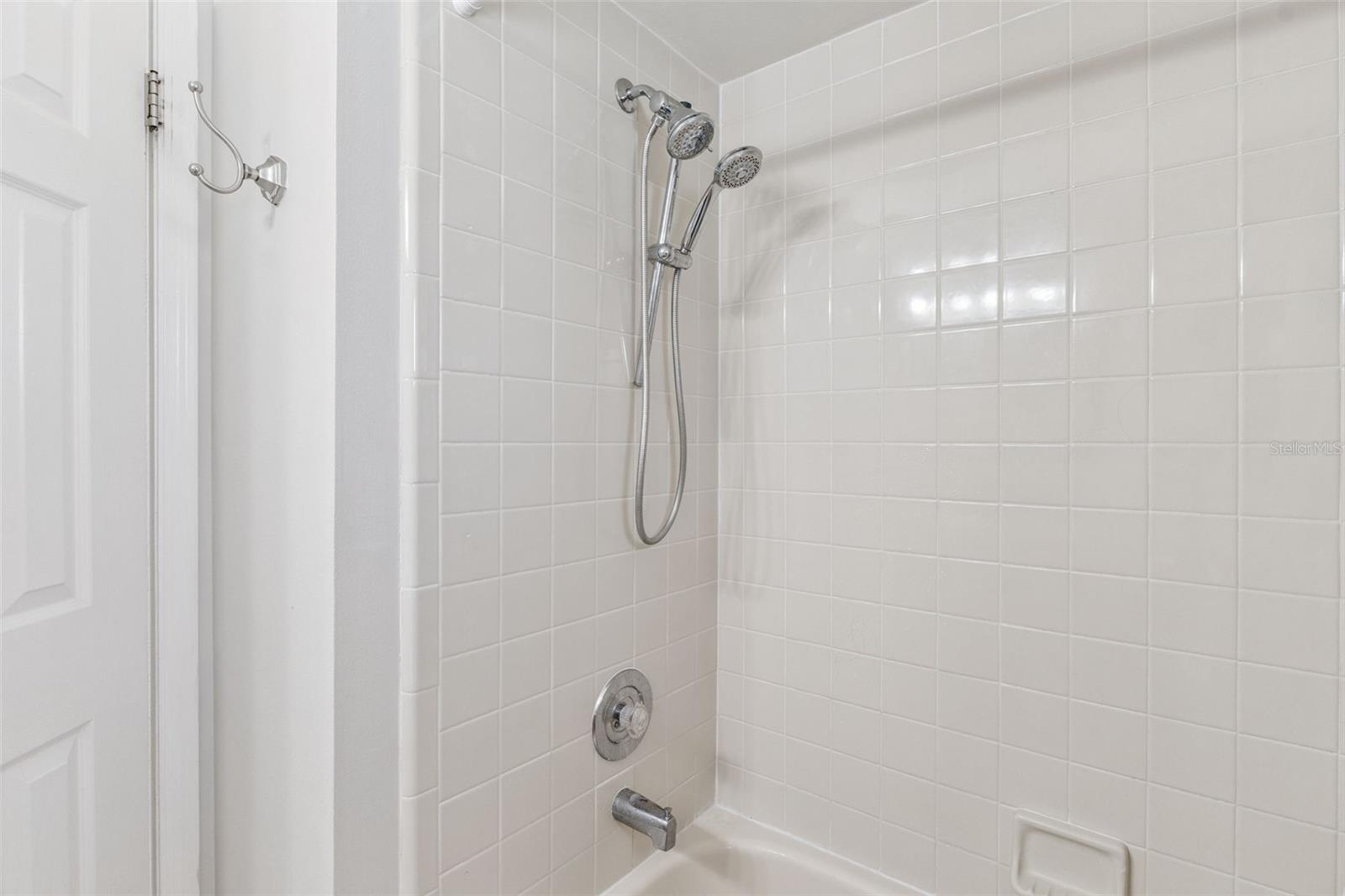 Image 23 of 31 For 9024 Woodbreeze Boulevard