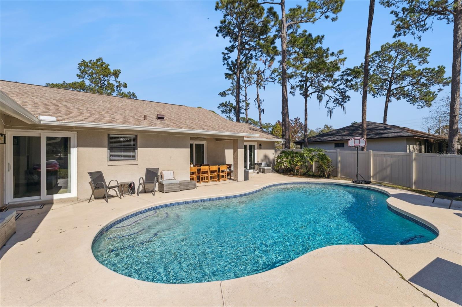 Image 26 of 31 For 9024 Woodbreeze Boulevard