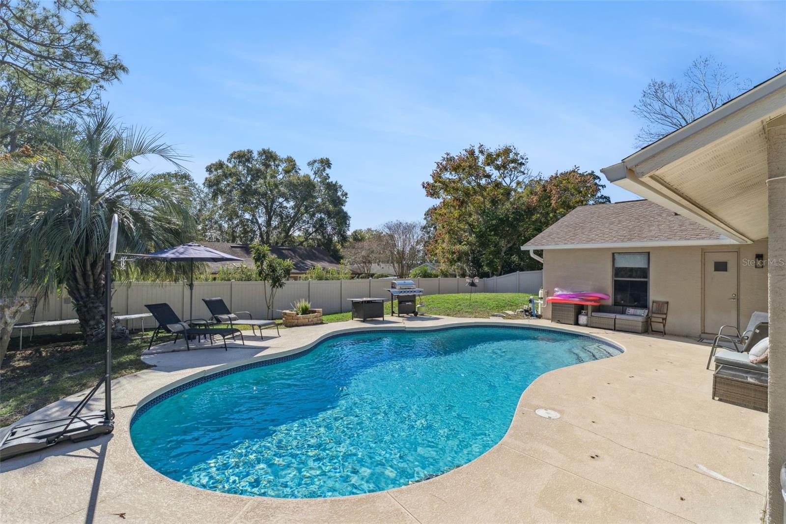 Image 29 of 31 For 9024 Woodbreeze Boulevard