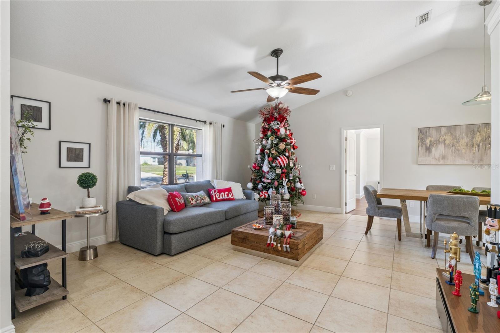 Image 6 of 31 For 9024 Woodbreeze Boulevard