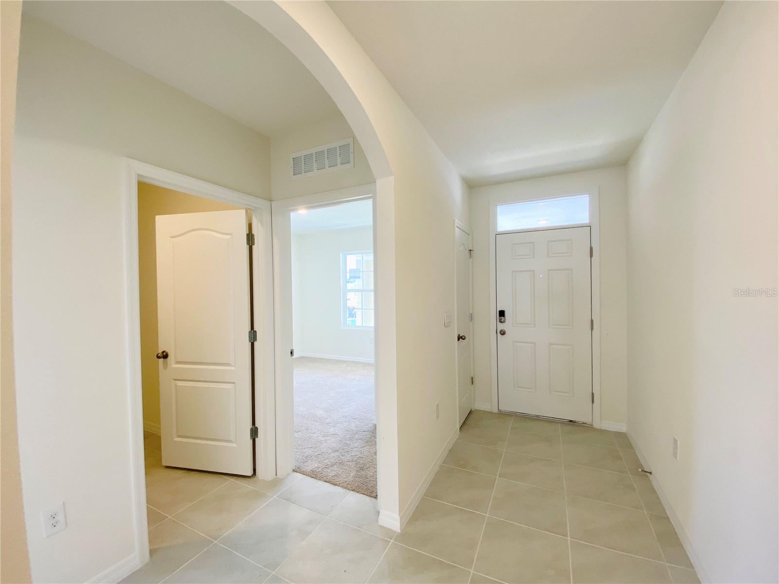 Image 5 of 25 For 5709 Horseshoe Loop