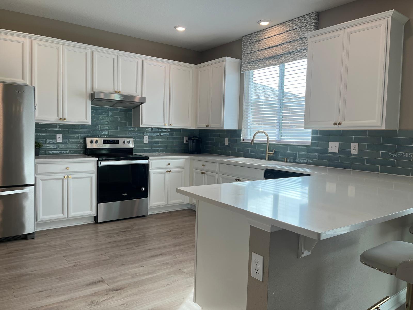 Image 13 of 54 For 1008 Papaya Circle