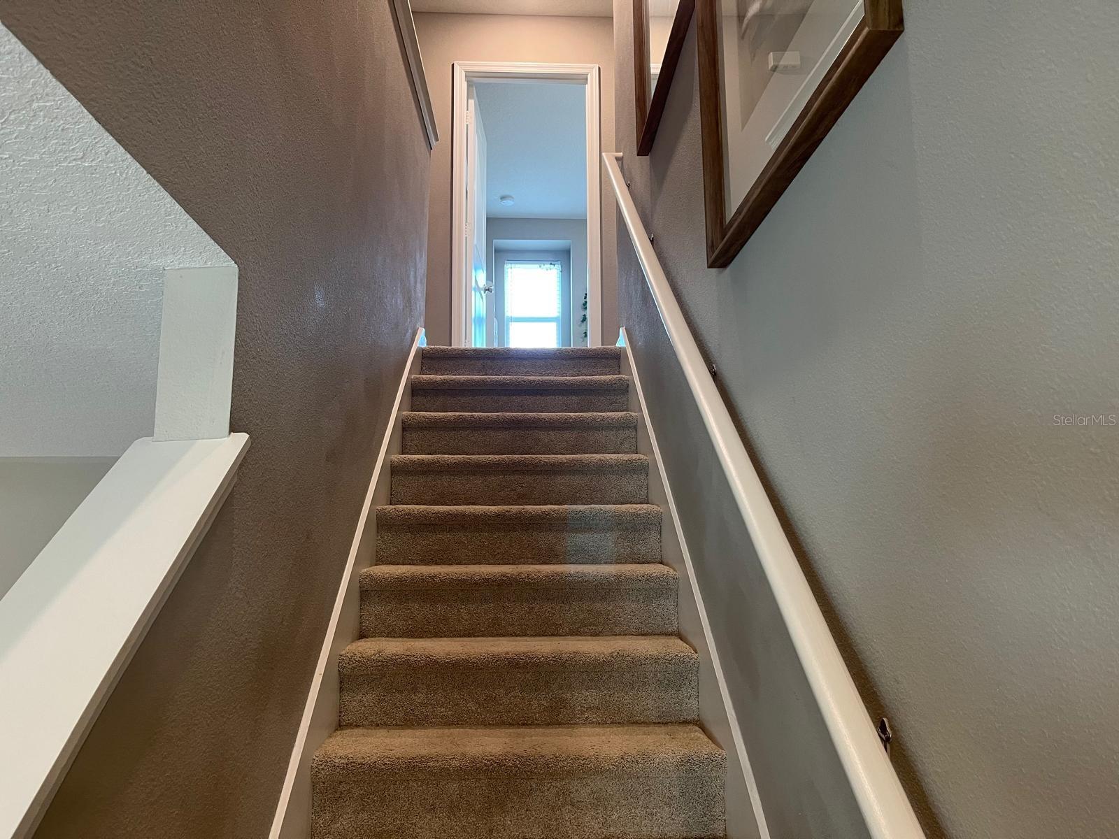 Image 19 of 54 For 1008 Papaya Circle