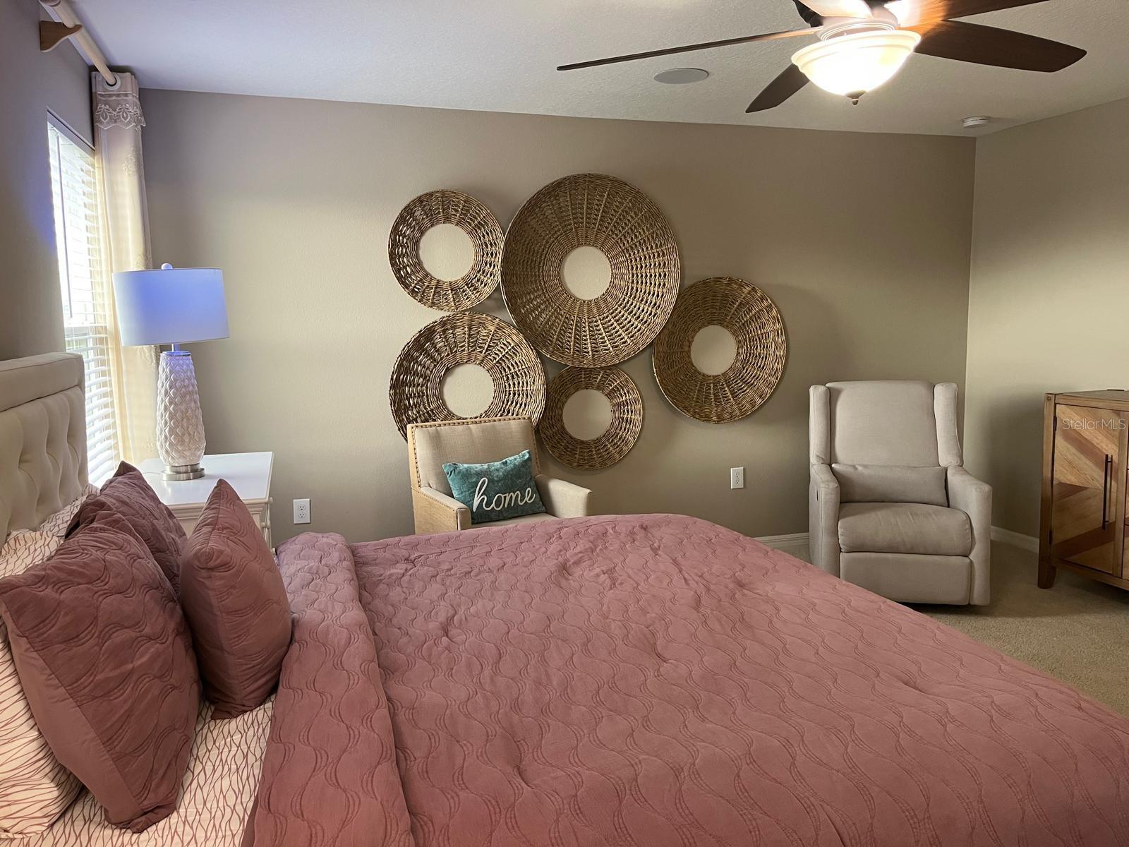 Image 24 of 54 For 1008 Papaya Circle