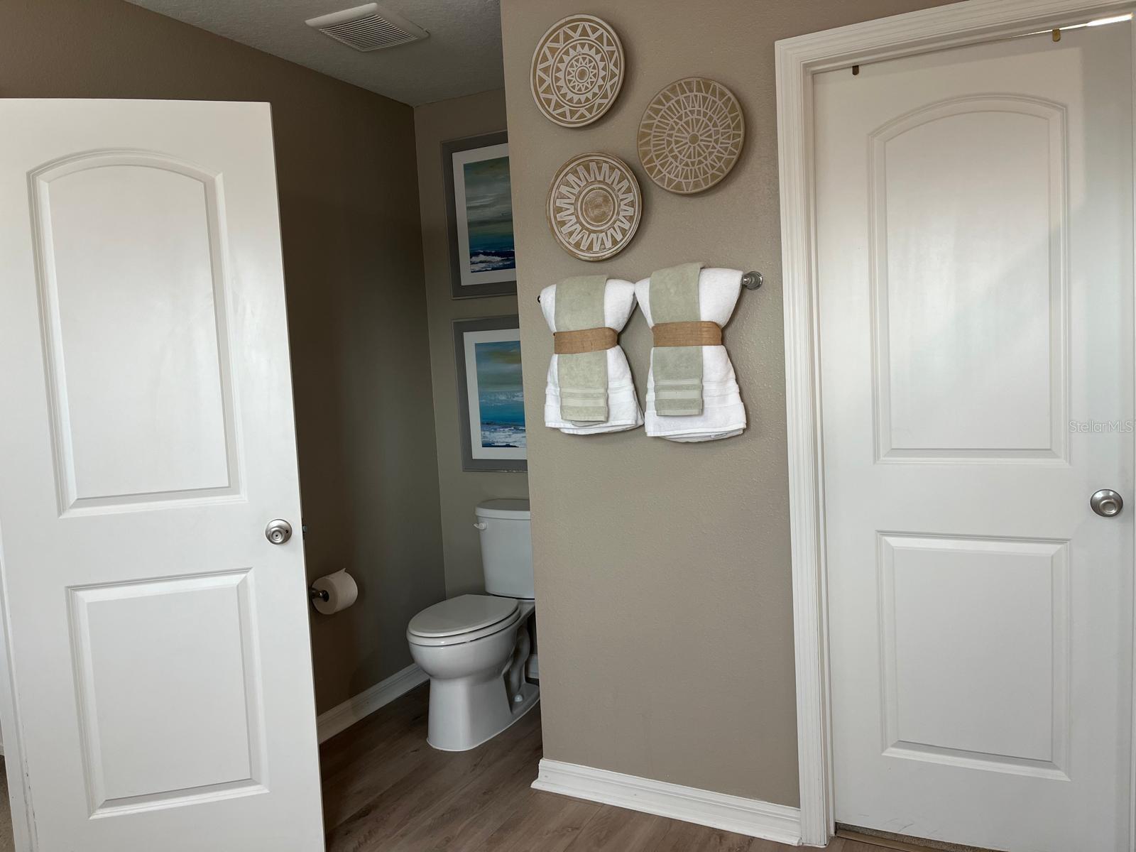 Image 26 of 54 For 1008 Papaya Circle