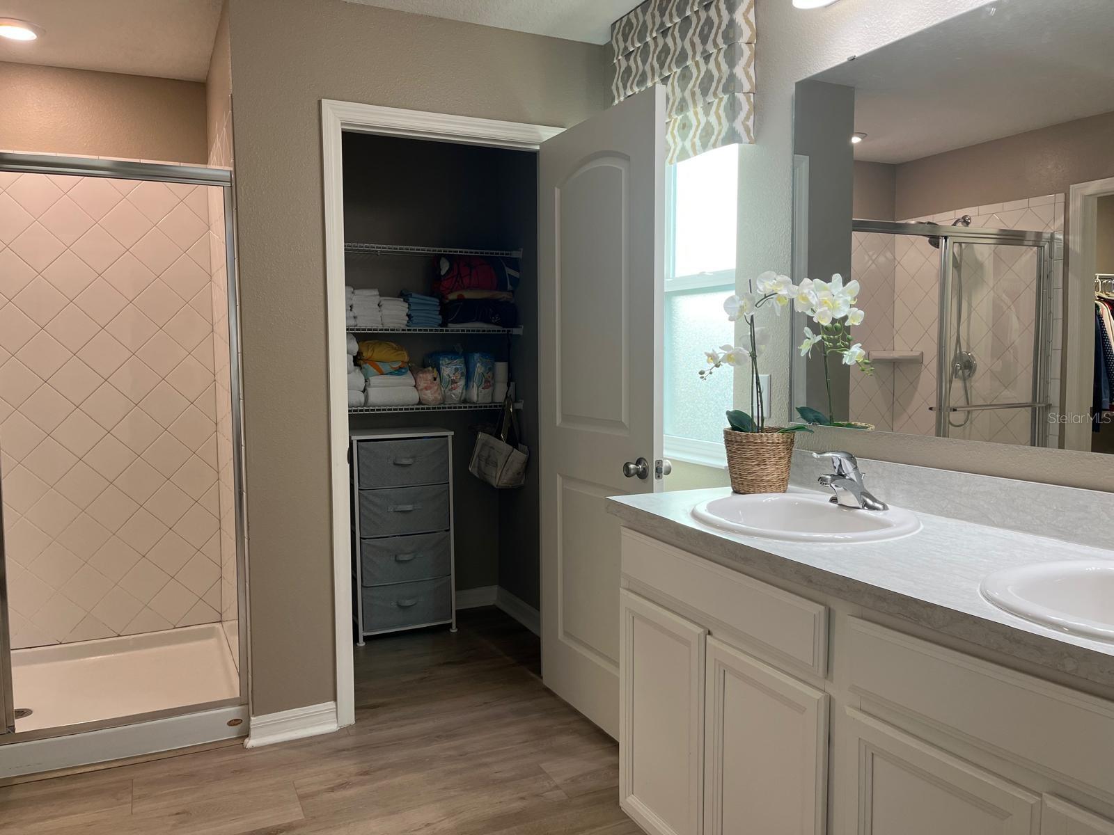 Image 30 of 54 For 1008 Papaya Circle