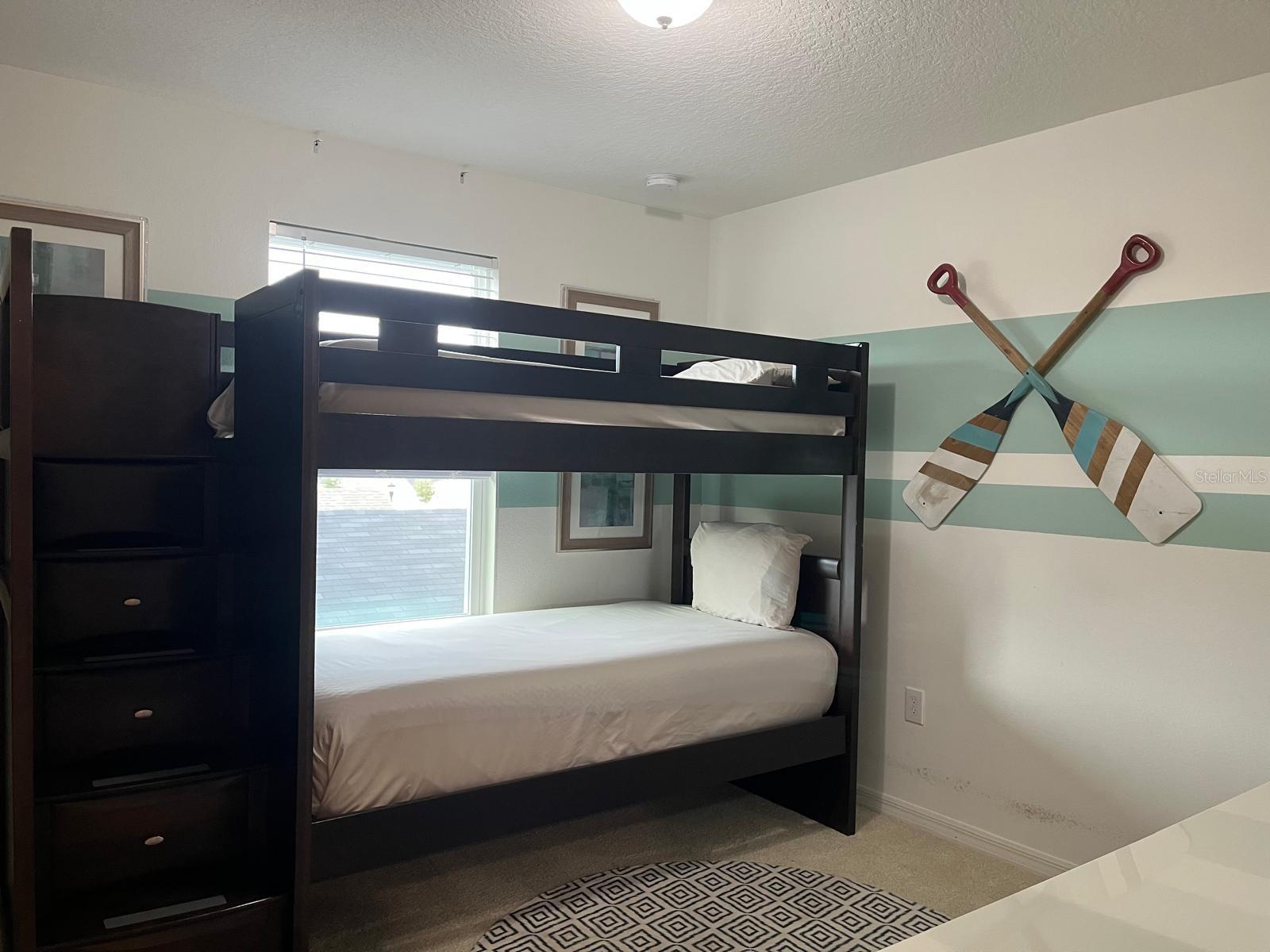 Image 42 of 54 For 1008 Papaya Circle