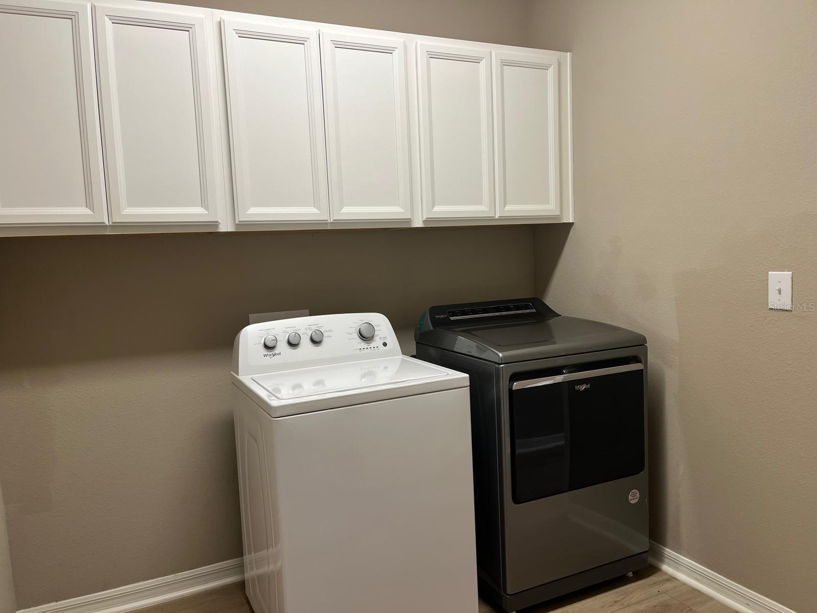 Image 44 of 54 For 1008 Papaya Circle