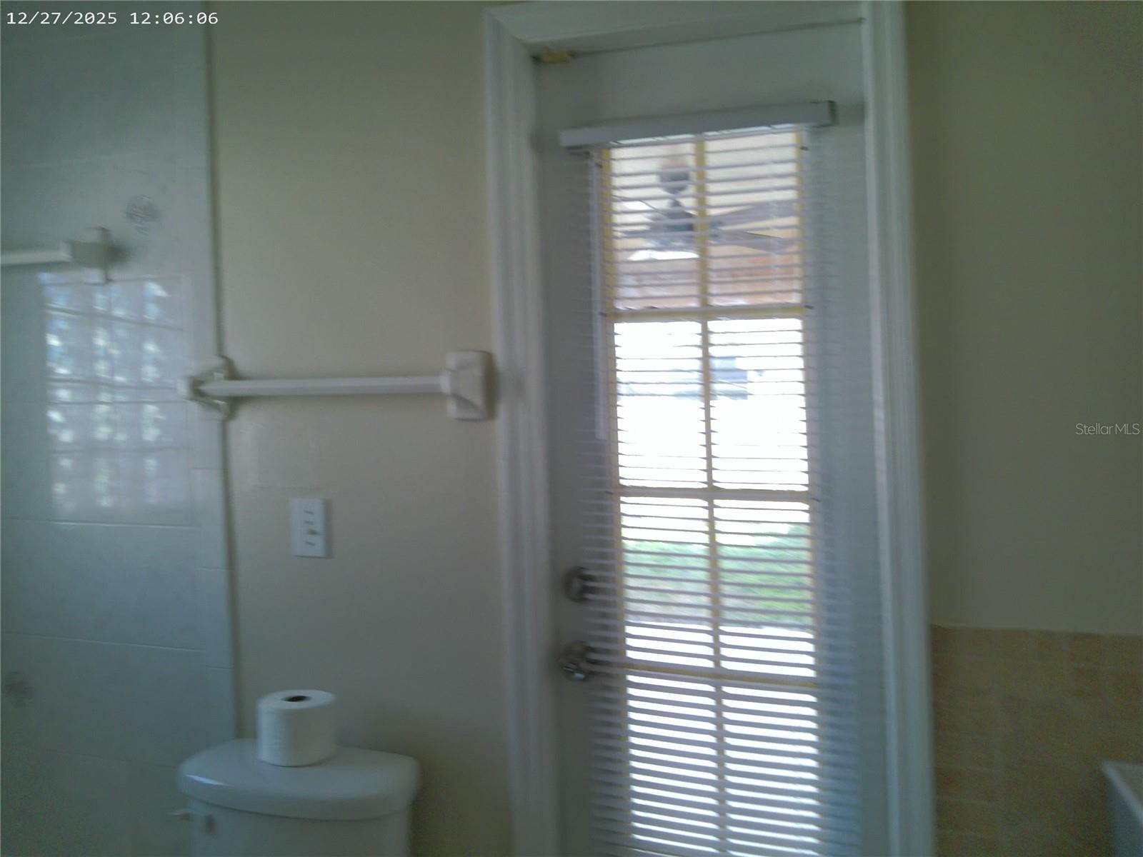 Image 36 of 55 For 11646 Sir Winston Way