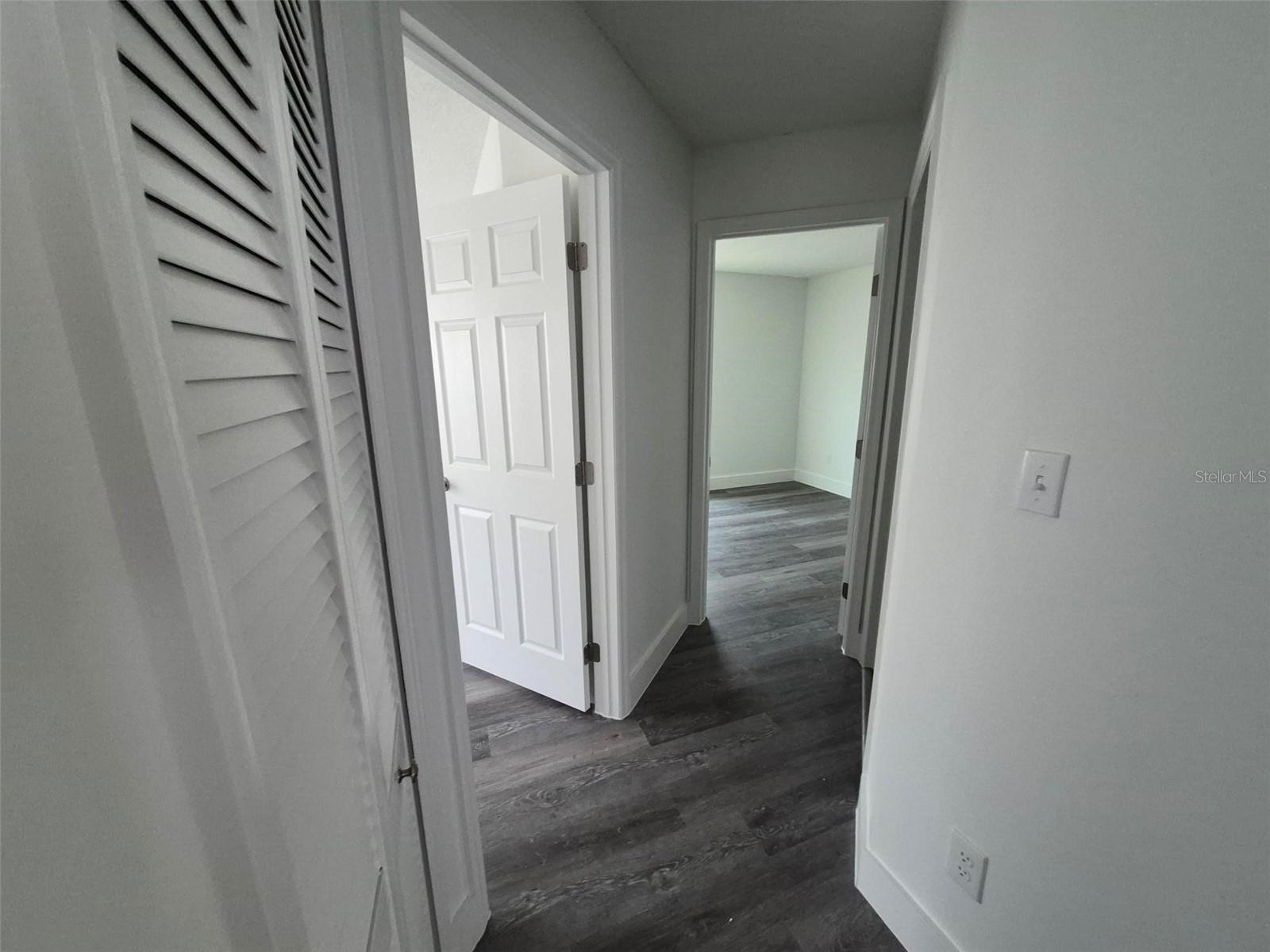 Image 18 of 34 For 7317 Marseille Circle