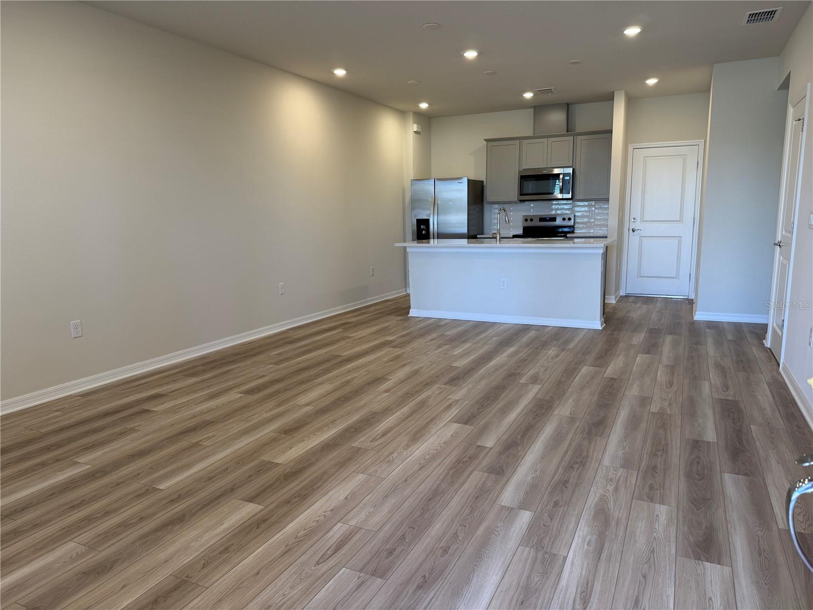 Image 3 of 25 For 6424 Tabebuia Parkway