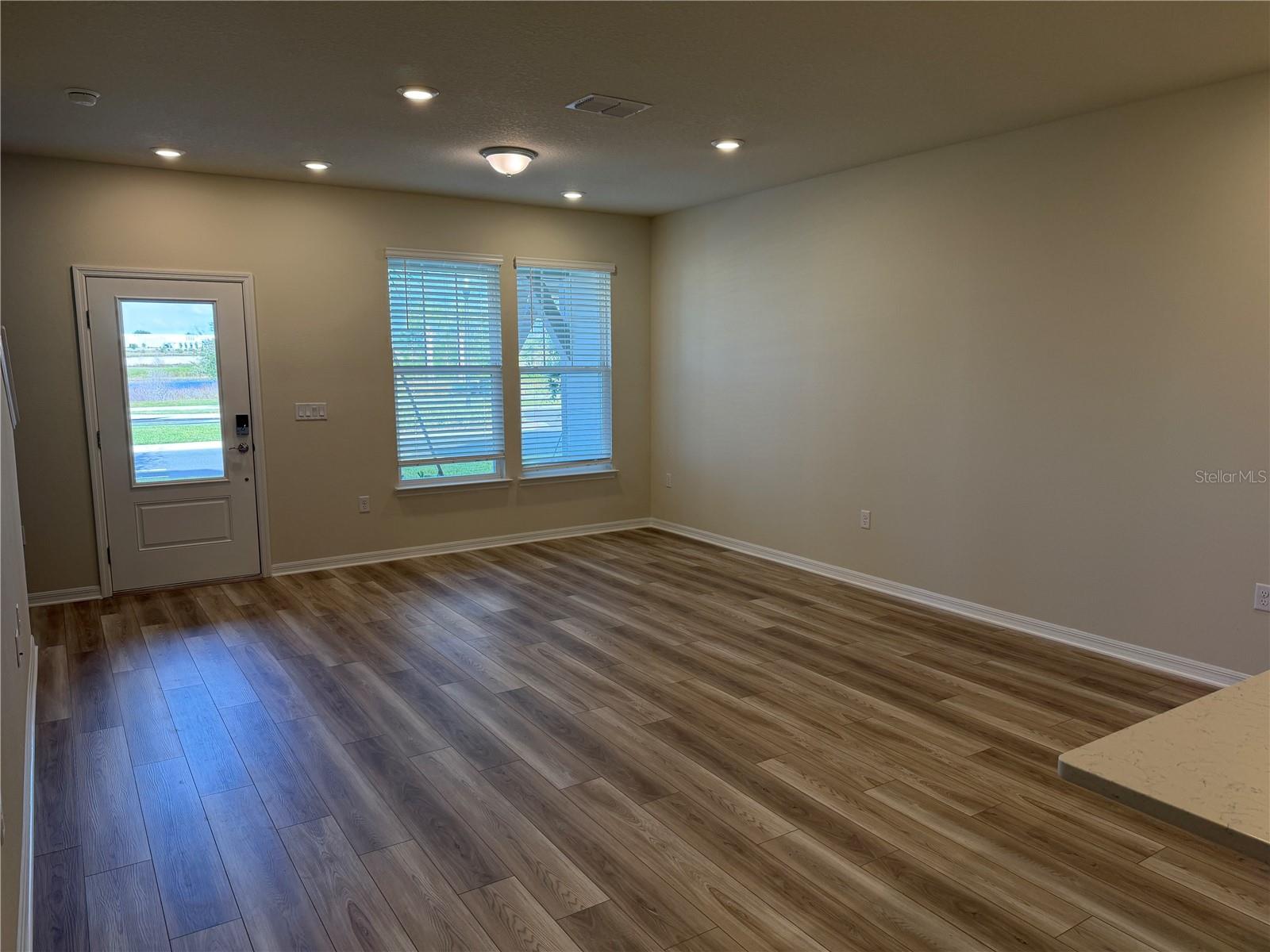 Image 5 of 25 For 6424 Tabebuia Parkway