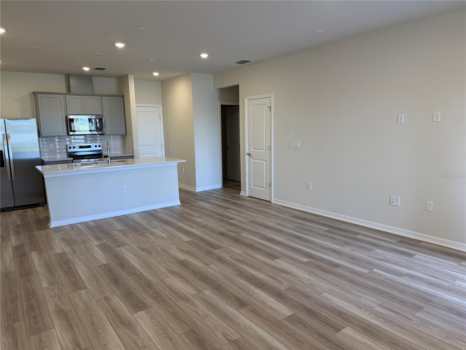 Image 8 of 25 For 6424 Tabebuia Parkway